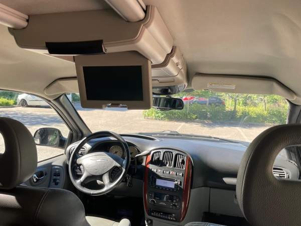 Chrysler Grand Voyager Helsinki - изображение 8