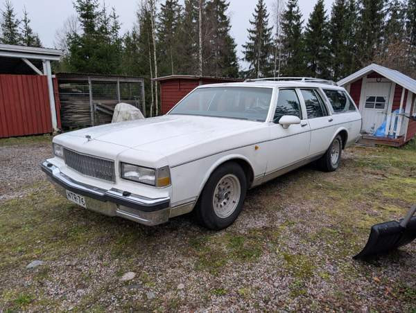 Chevrolet Caprice Nurmijärvi - valokuva 1