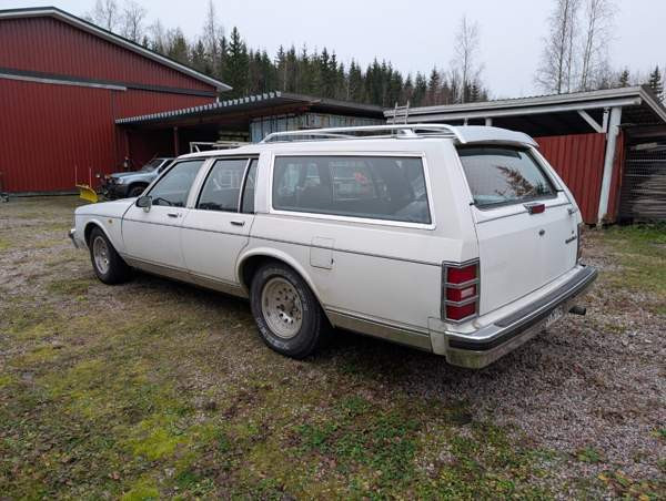 Chevrolet Caprice Nurmijärvi - valokuva 3