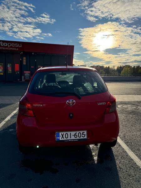 Toyota Yaris Куопио - изображение 4