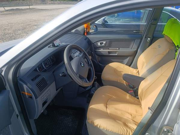 Kia Carens Kuopio - valokuva 7