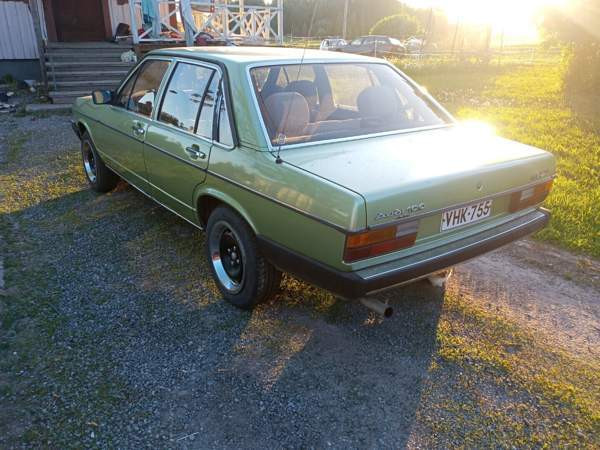 Audi 100 Vaasa - valokuva 4