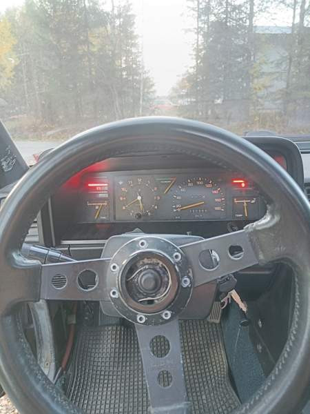 Toyota Carina Каяни - изображение 5