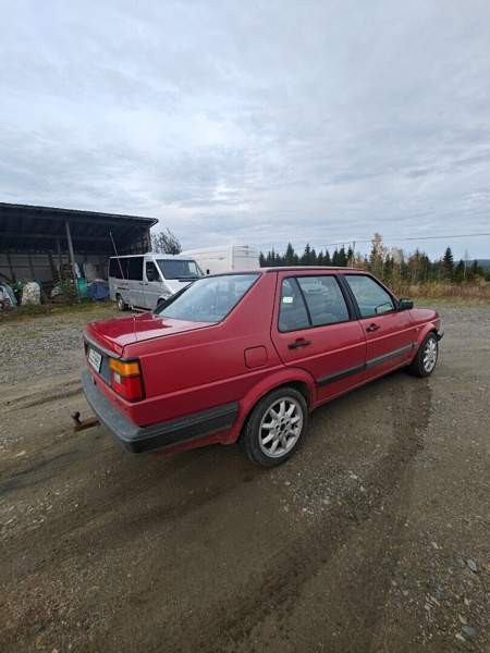 Volkswagen Jetta Paltamo - valokuva 2