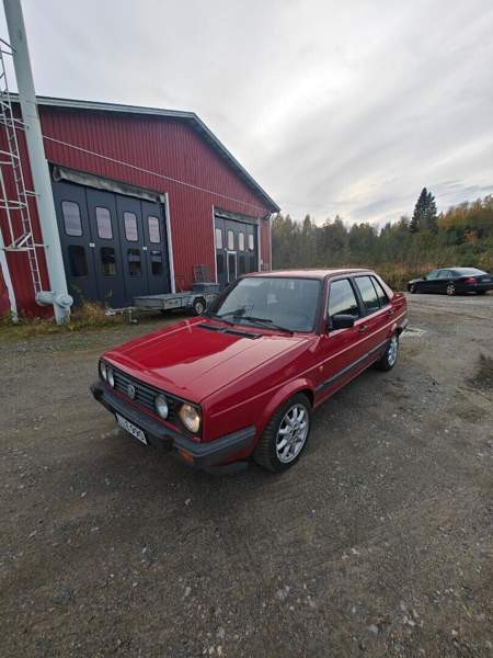 Volkswagen Jetta Paltamo - valokuva 1