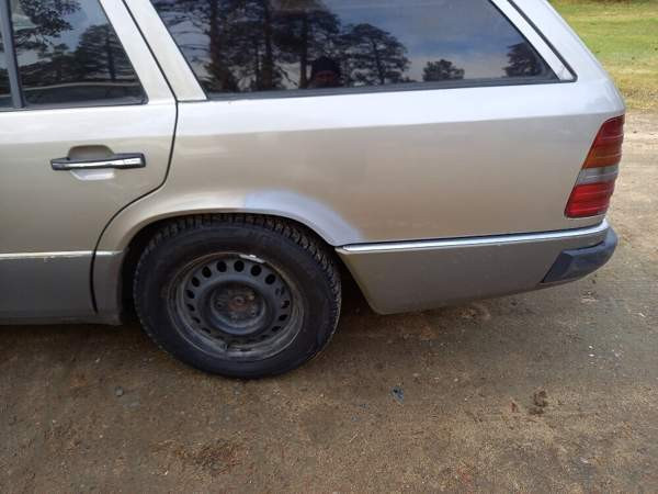 Mercedes-Benz 300 Muonio - valokuva 4