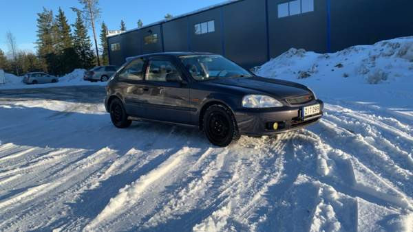 Honda Civic Kemin - valokuva 1