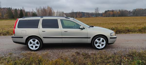 Volvo V70 Kerava - photo 4