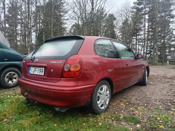 Toyota Corolla Äänekoski - изображение 4