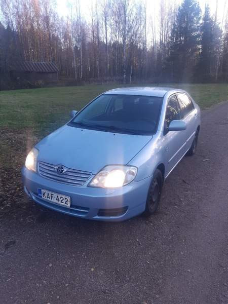 Toyota Corolla Apatity - valokuva 1