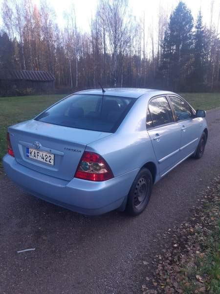 Toyota Corolla Apatity - valokuva 4