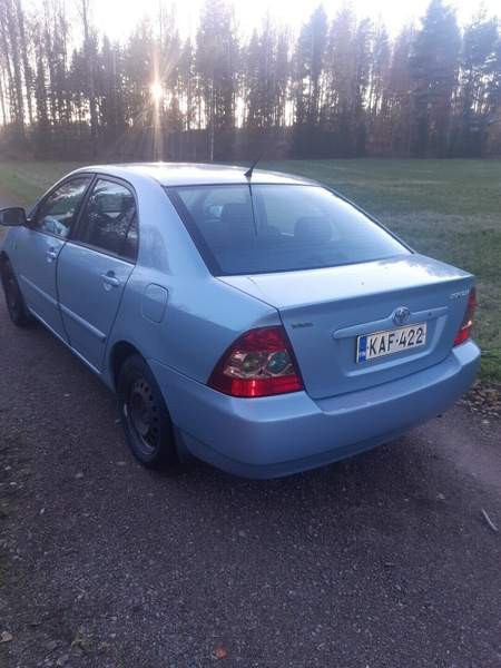 Toyota Corolla Apatity - valokuva 3