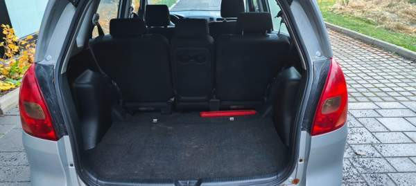 Toyota Corolla Verso Tampere - photo 8