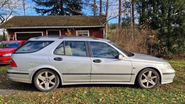 Saab 9-5 Helsinki - изображение 5