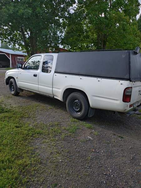 Toyota Hilux Kinnula - изображение 4