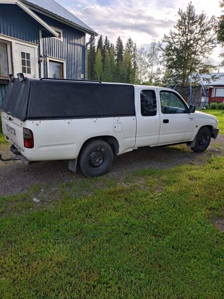 Toyota Hilux Kinnula - изображение 3