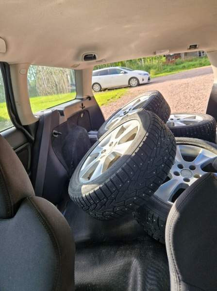 Subaru Legacy Haapavesi - изображение 8