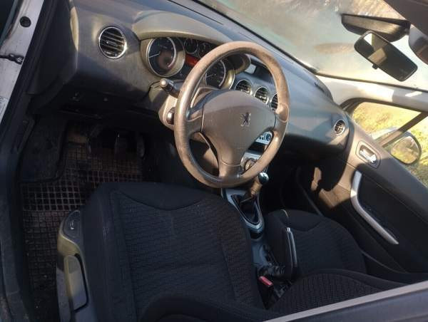 Peugeot 308 Turtkul - valokuva 8