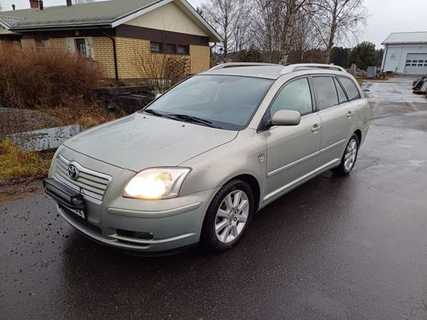 Toyota Avensis Isokyrö - изображение 3