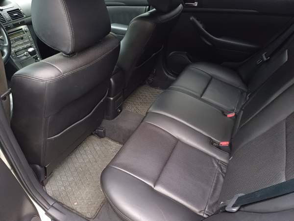 Toyota Avensis Isokyrö - изображение 6