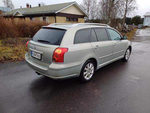 Toyota Avensis Isokyrö - изображение 2