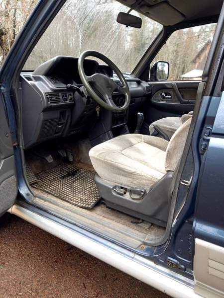 Mitsubishi Pajero Hamina - photo 7