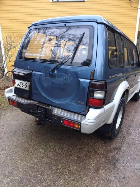 Mitsubishi Pajero Hamina - photo 3