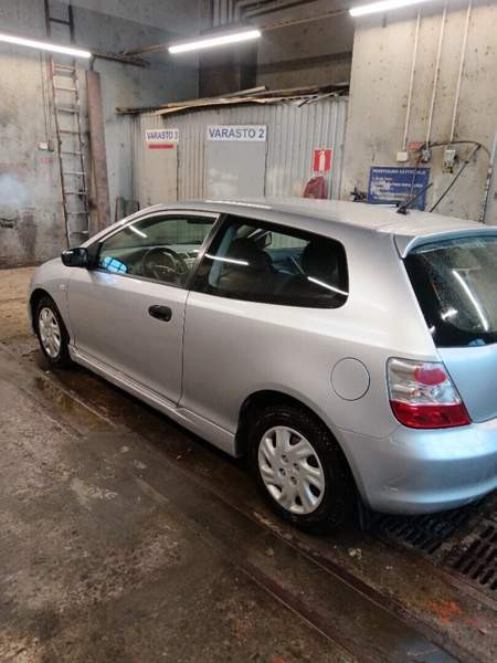 Honda Civic Rovaniemi - valokuva 3