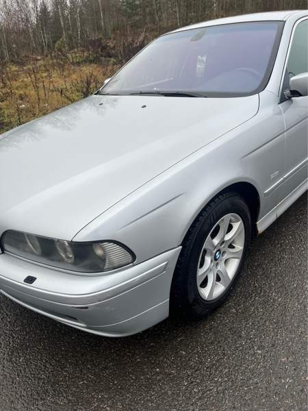 BMW 530 Nokia - valokuva 3