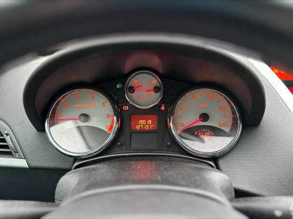 Peugeot 207 Maentsaelae - photo 8