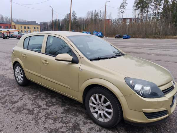 Opel Astra Vantaa - valokuva 3