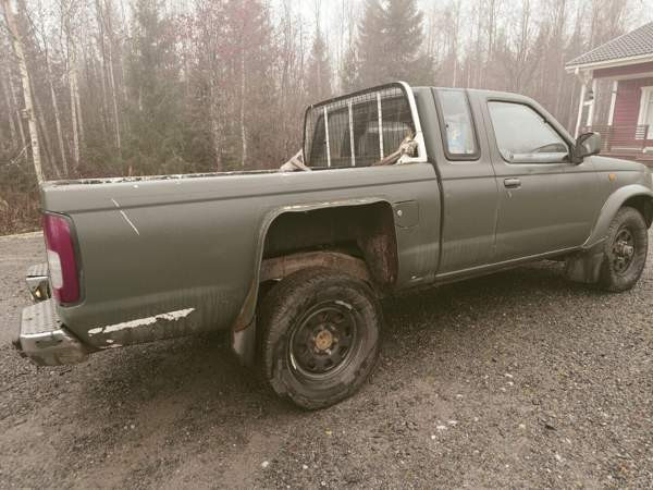 Nissan King Cab Mikkeli - valokuva 2