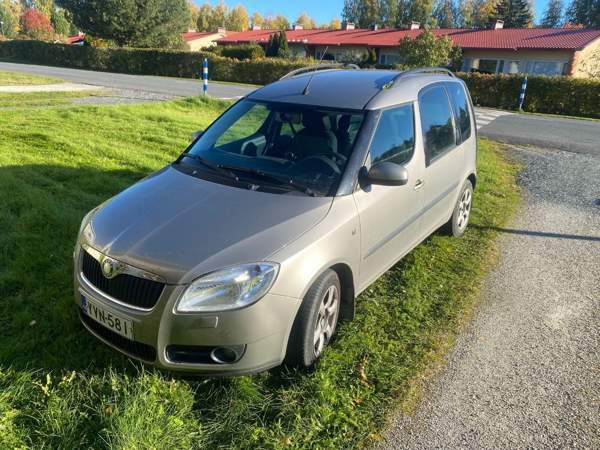 Skoda Roomster Исалми - изображение 5
