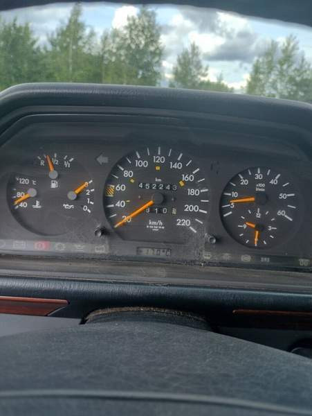 Mercedes-Benz 250 Yloejaervi - изображение 8