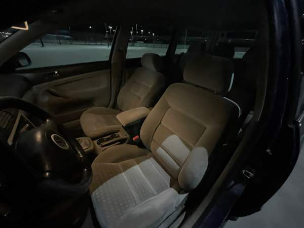 Volkswagen Passat Glebychevo - valokuva 6