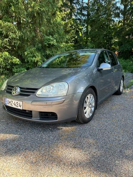 Volkswagen Golf Turtkul - valokuva 3