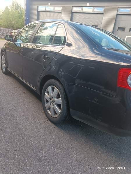 Volkswagen Jetta Espoo - valokuva 4