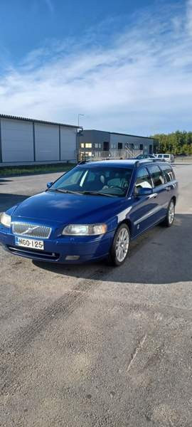 Volvo V70 Joensuu - valokuva 1