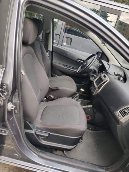 Hyundai i20 Helsinki - valokuva 1