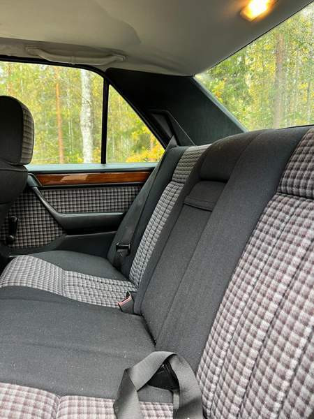 Mercedes-Benz 230 Jaemsae – foto 7