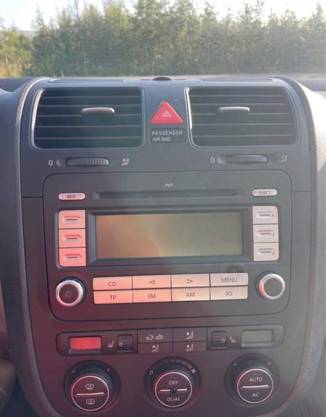 Volkswagen Jetta Helsinki - изображение 7