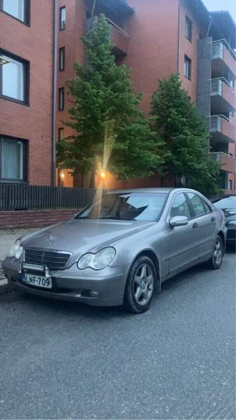 Mercedes-Benz C Оулу - изображение 1