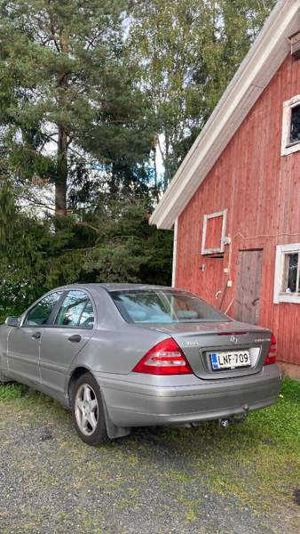 Mercedes-Benz C Оулу - изображение 2