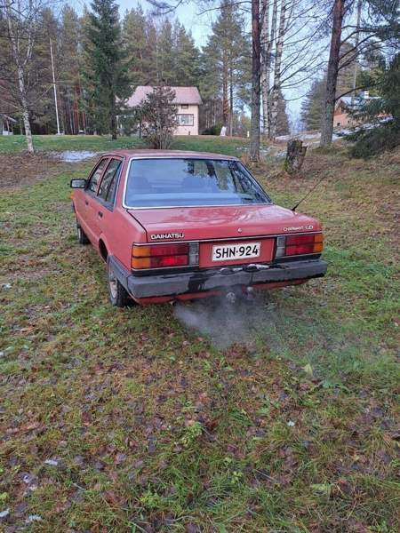 Daihatsu Charmant Lieksa - valokuva 2