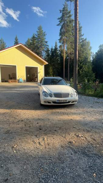 Mercedes-Benz E Macau – foto 3