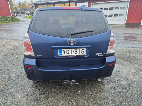 Toyota Corolla Verso Pihtipudas - изображение 2