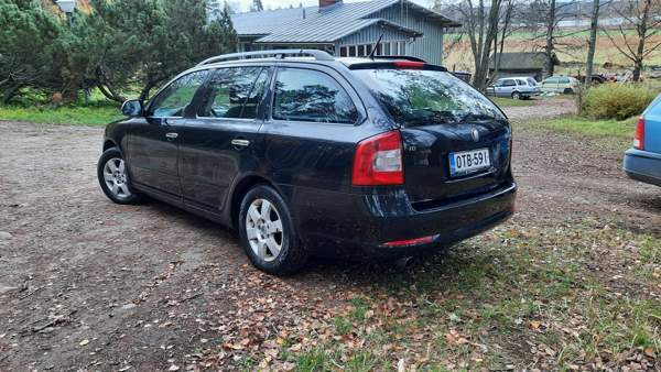 Skoda Octavia Kushnarenkovo - valokuva 4