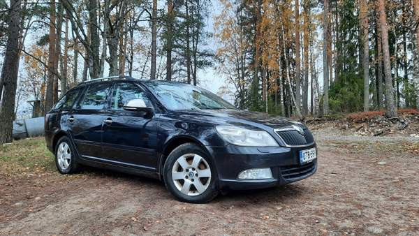 Skoda Octavia Kushnarenkovo - valokuva 1