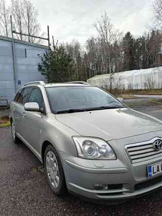 Toyota Avensis Turtkul