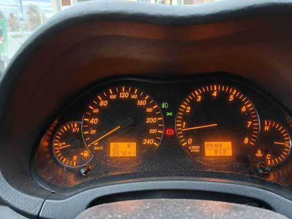 Toyota Avensis Turtkul - valokuva 4